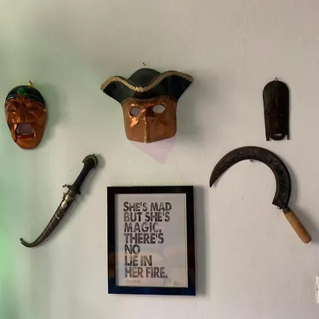 Guest house Love And Death